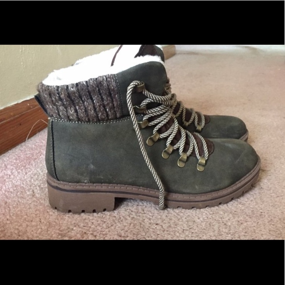 Mossini boots